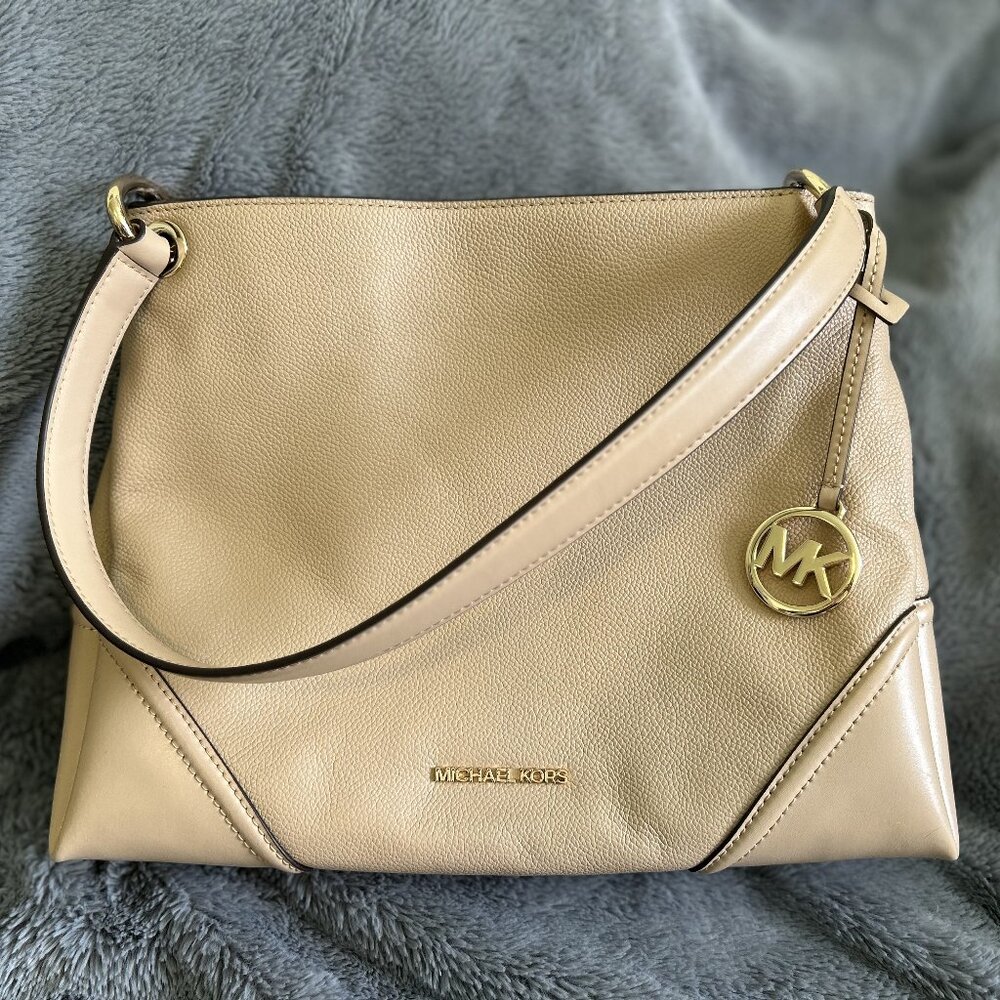 Michael Kors Pebbled Leather Shoulder Bag – Beige/Cream (Brand New)